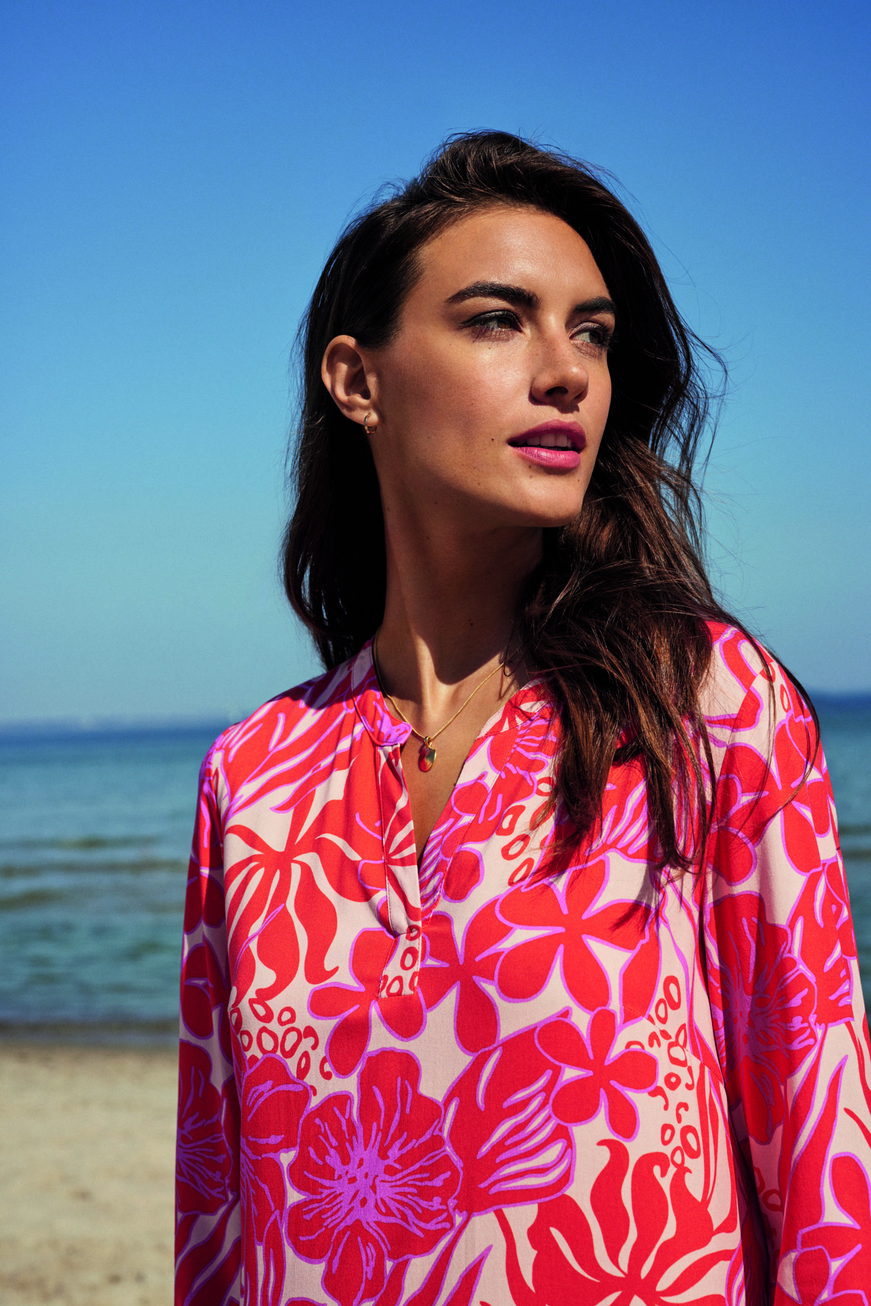 Betty-Barcla_spring_summer_2022_original_BB_13a_SS22_A4_300dpi_39L