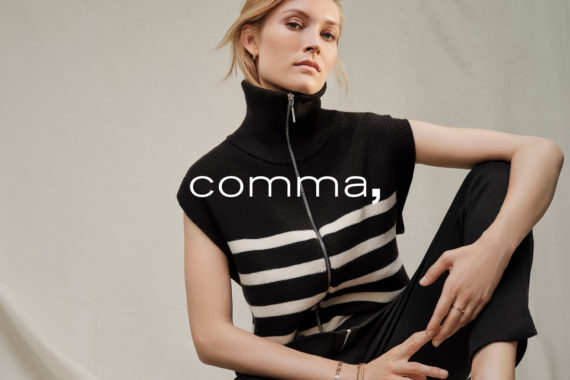 comma_spring_summer_2022_original_comma_POS_Spring_22_202_1600x1200px4 comma_spring_summer_2022_original_comma_POS_Spring_22_202_1600x1200px4
